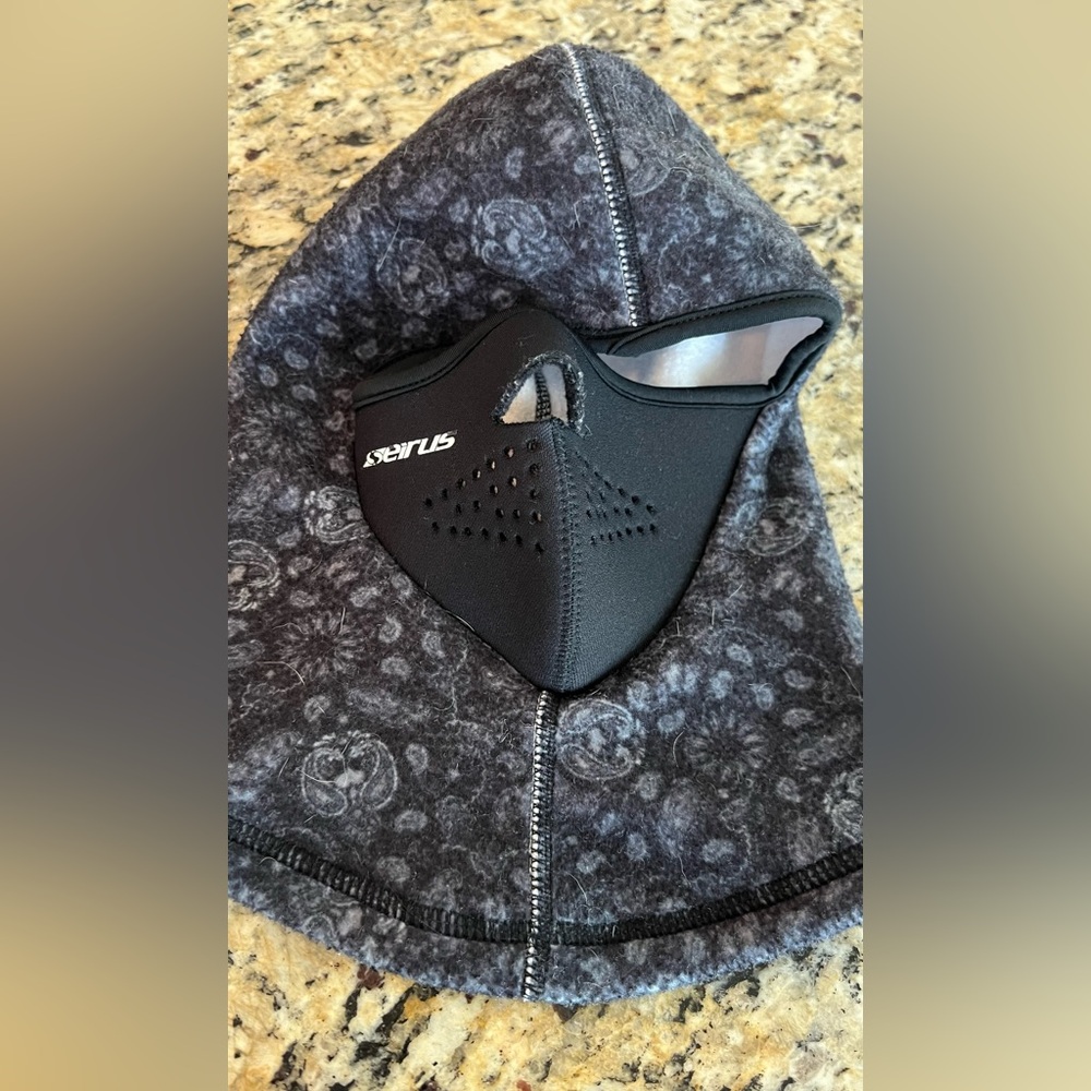 Child balaclava for cold weather
